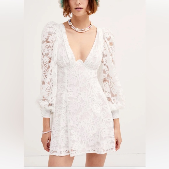 For love and lemons mini dress - Picture 3 of 5